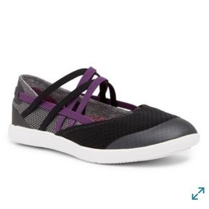 Teva purple Hydro Slip on Water Shoe slippers flat